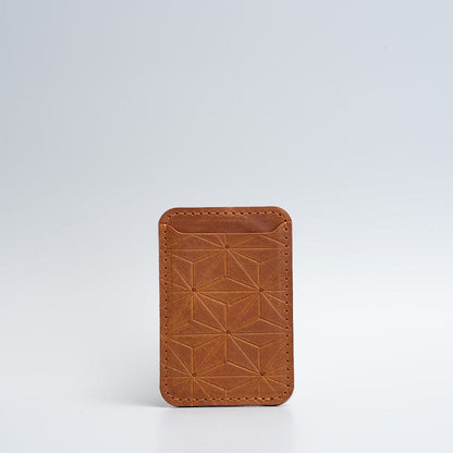 Skórzany portfel MagSafe – Geometric Net z grawerem | Personalized Luxury Wallet